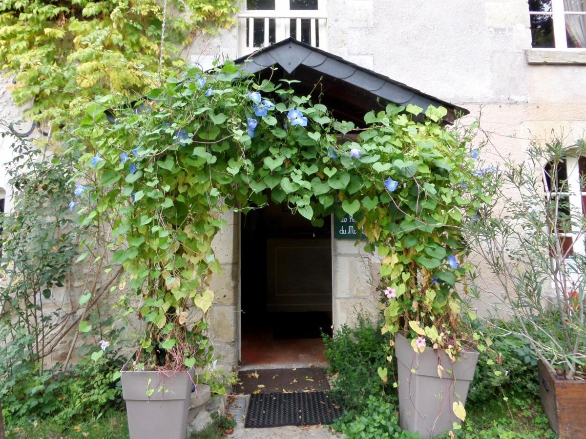 Le Moulin De La Planche Bed & Breakfast Cerelles Exterior photo